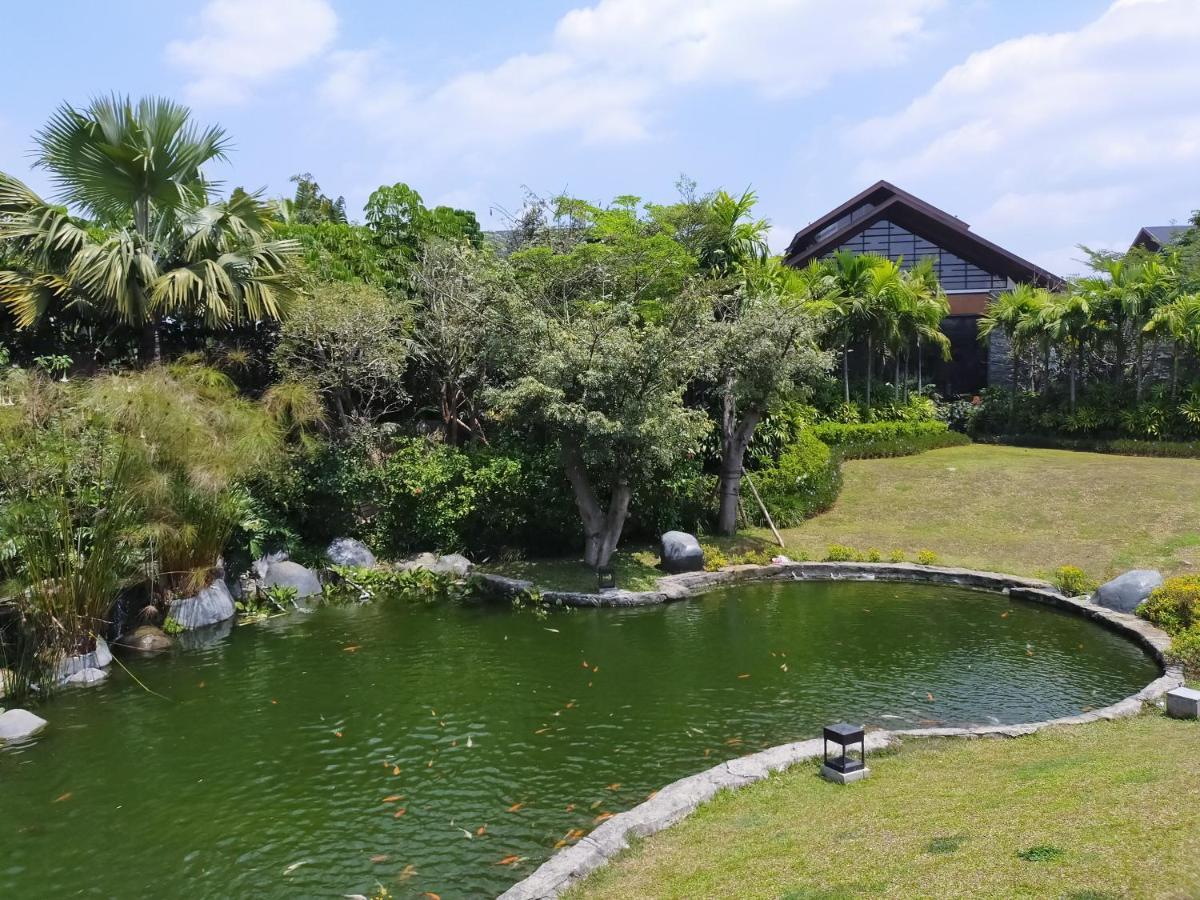 Vimala Hill Villa And Resort - 3 Bedrooms Bogor Exterior foto